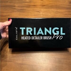Calista Triangl Pro Heated Detailer Brush Pro- NIB